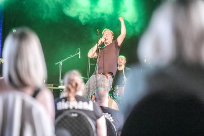 Thees Uhlmann spielte in Leer - Bild 2