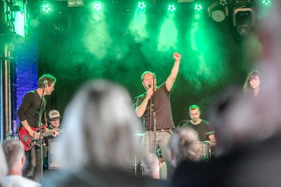 Thees Uhlmann spielte in Leer - Bild 3