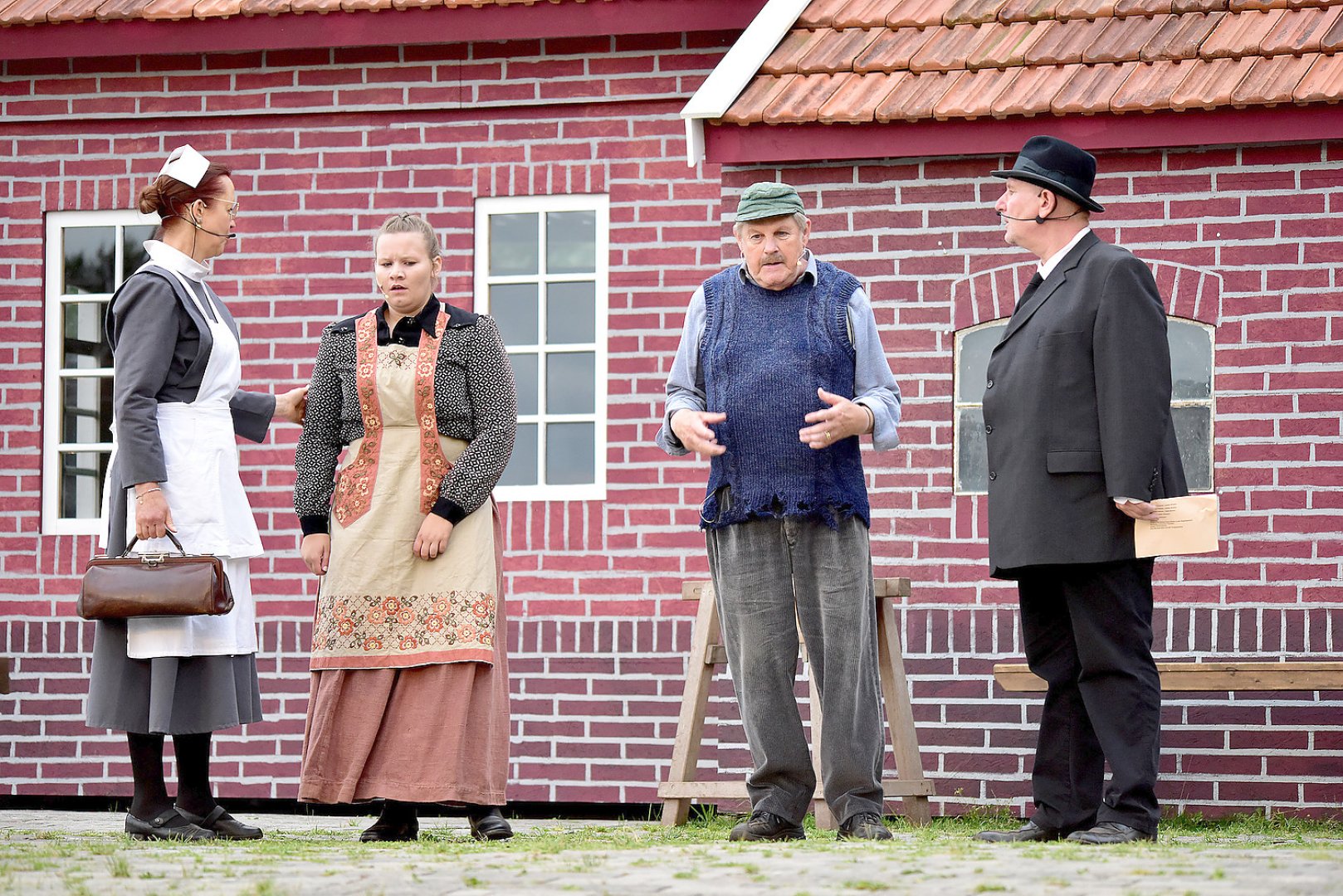 Theaterstück "Heimat" begeistert Zuschauer in Hatshausen - Bild 1