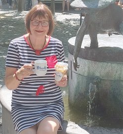 Teetied für Leeraner Hospizarbeit - Bild 47