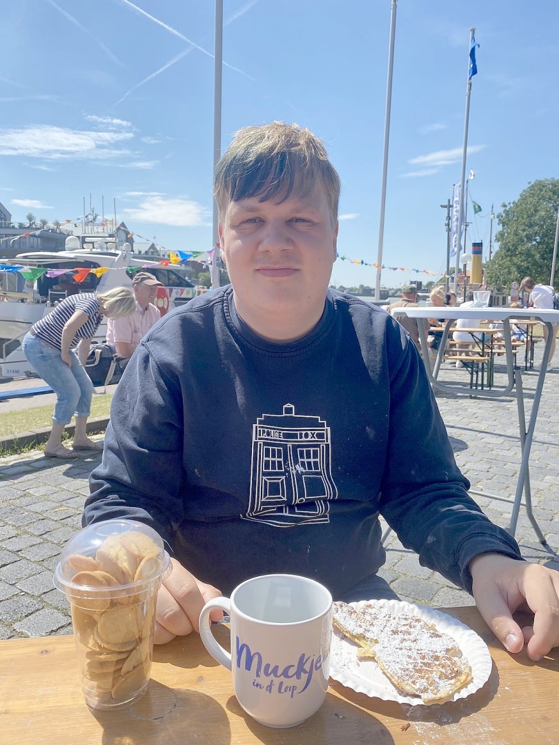 Teetied für Leeraner Hospizarbeit - Bild 48