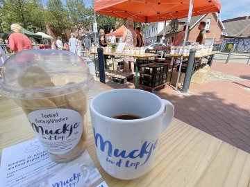 Teetied für Leeraner Hospizarbeit - Bild 51