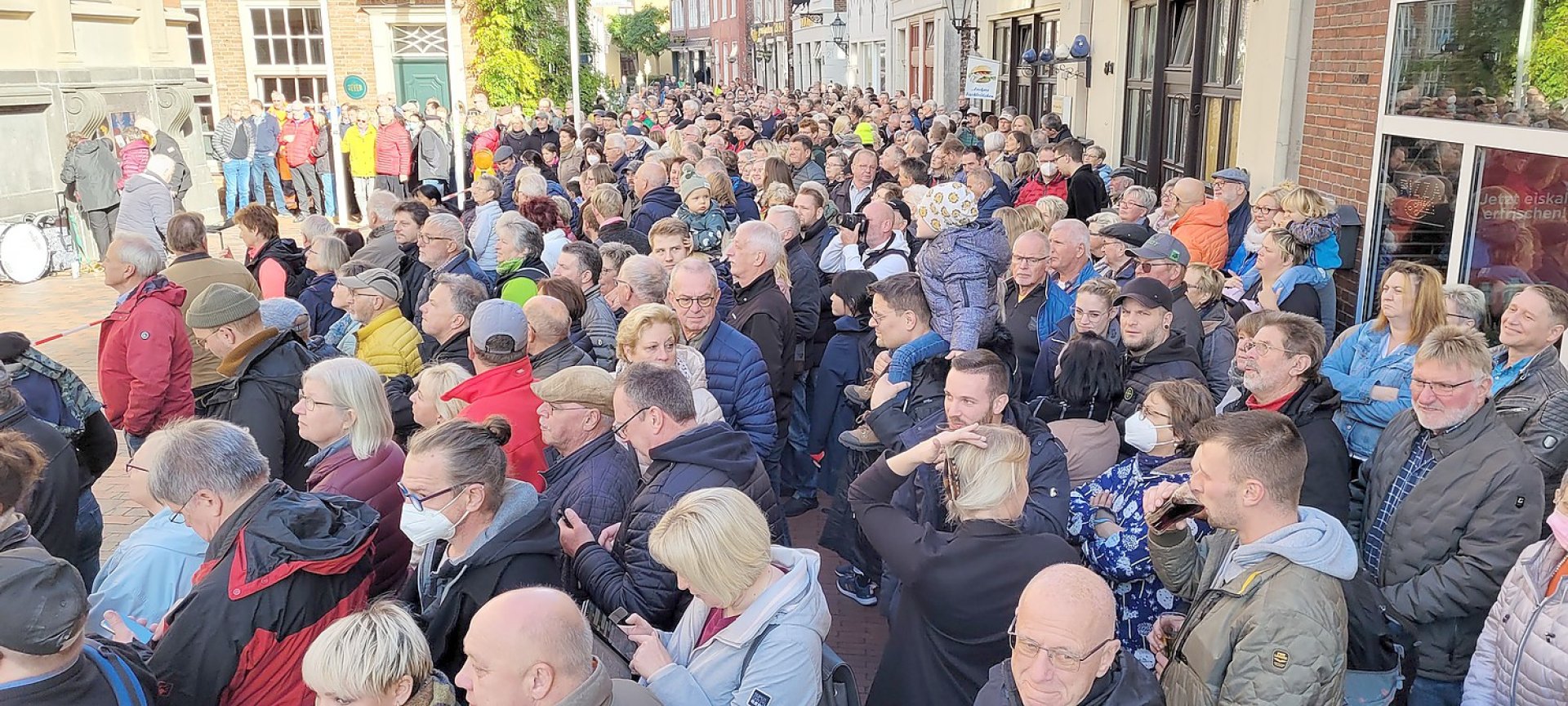 Gallimarkt in Leer eröffnet - Bild 1