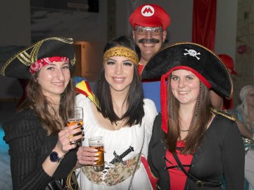 So bunt feiert Borkum Karneval - Bild 2