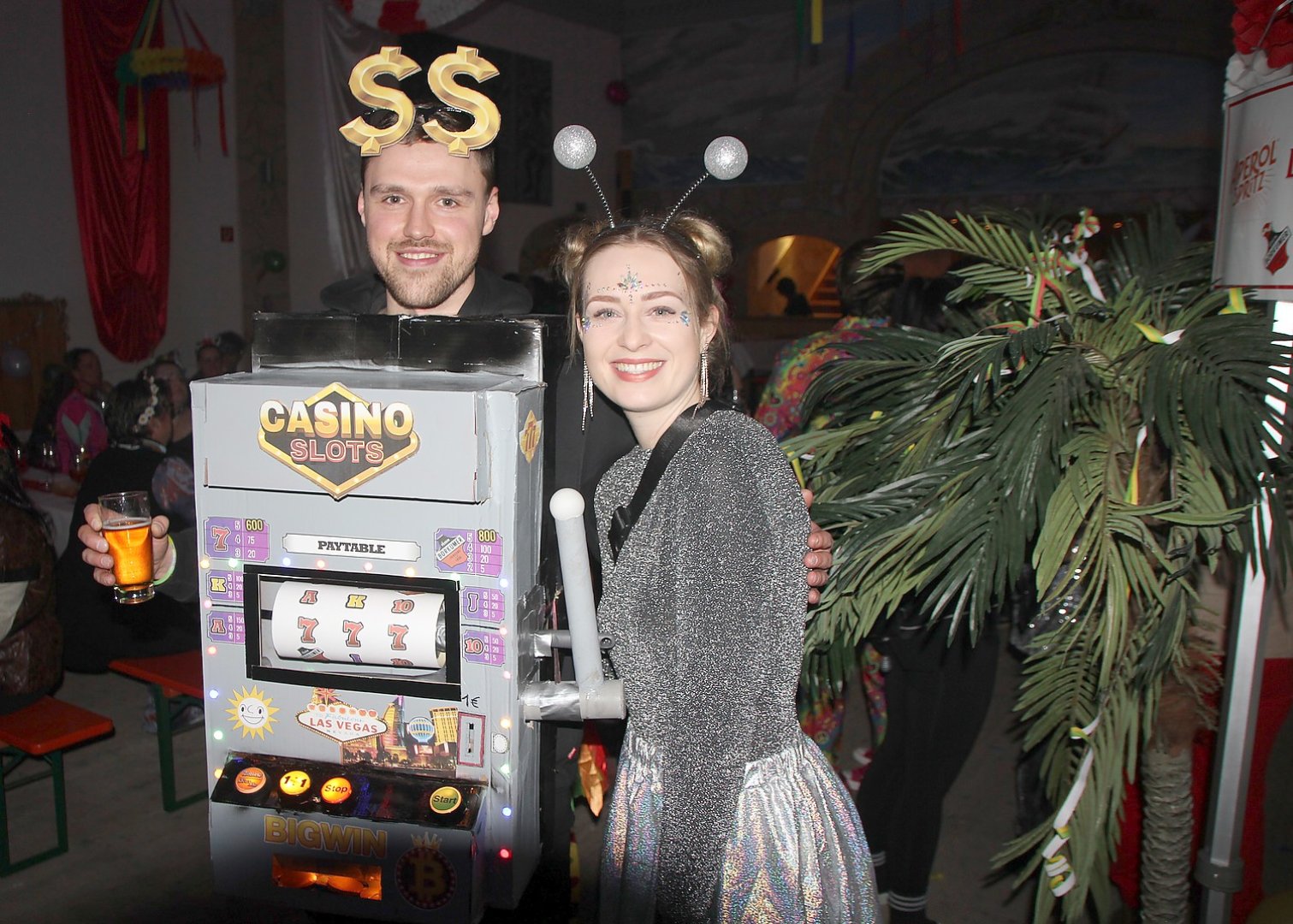 So bunt feiert Borkum Karneval - Bild 18
