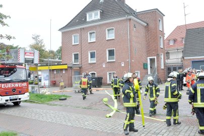 Großeinsatz an Tankstelle in Leer - Bild 3