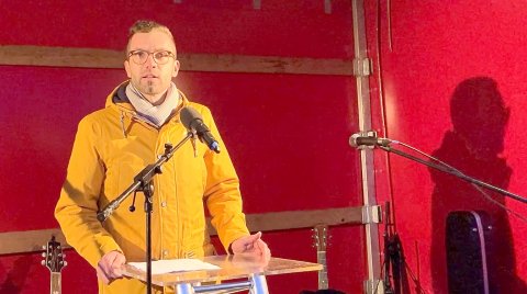 Mahnwache gegen rechts in Wiesmoor - Bild 14