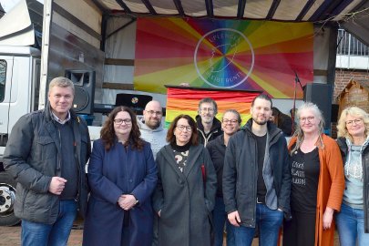 Hunderte demonstrieren in Remels für Demokratie - Bild 2