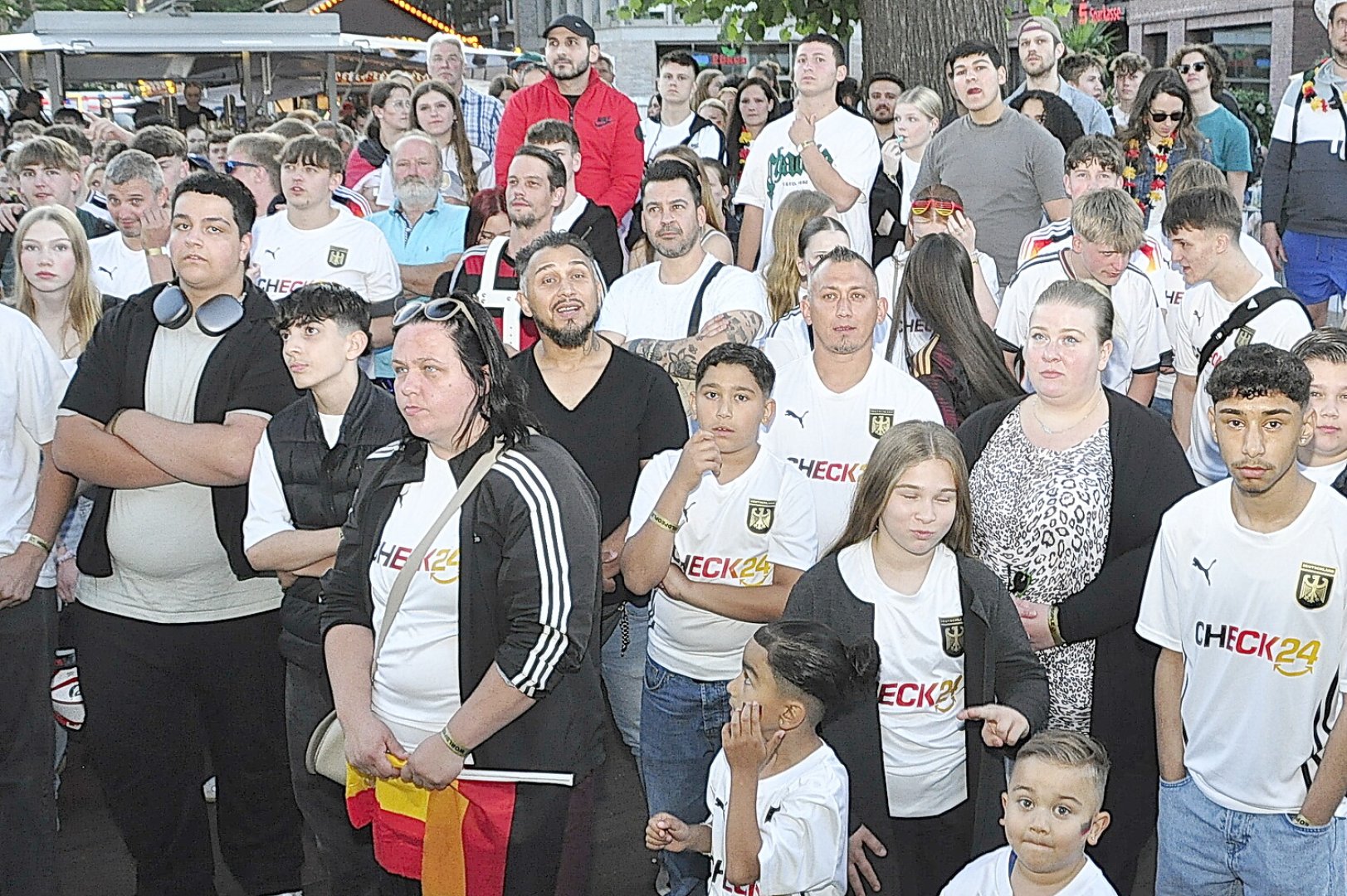 Public Viewing in Leer - Bild 13