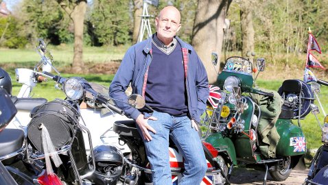 Großes Anrollern: Zweiräder überschwemmen Wiesmoor - Bild 4