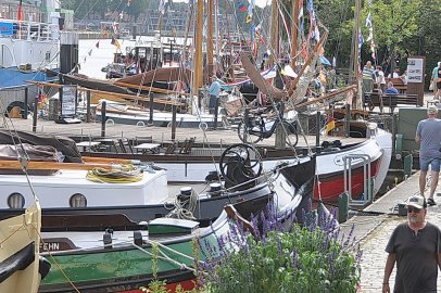 Treffen der Traditionsschiffe in Leer - Bild 2