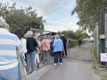 Das sind die Bilder vom Dockside-Festival auf der Teufelsinsel in Emden - Bild 3