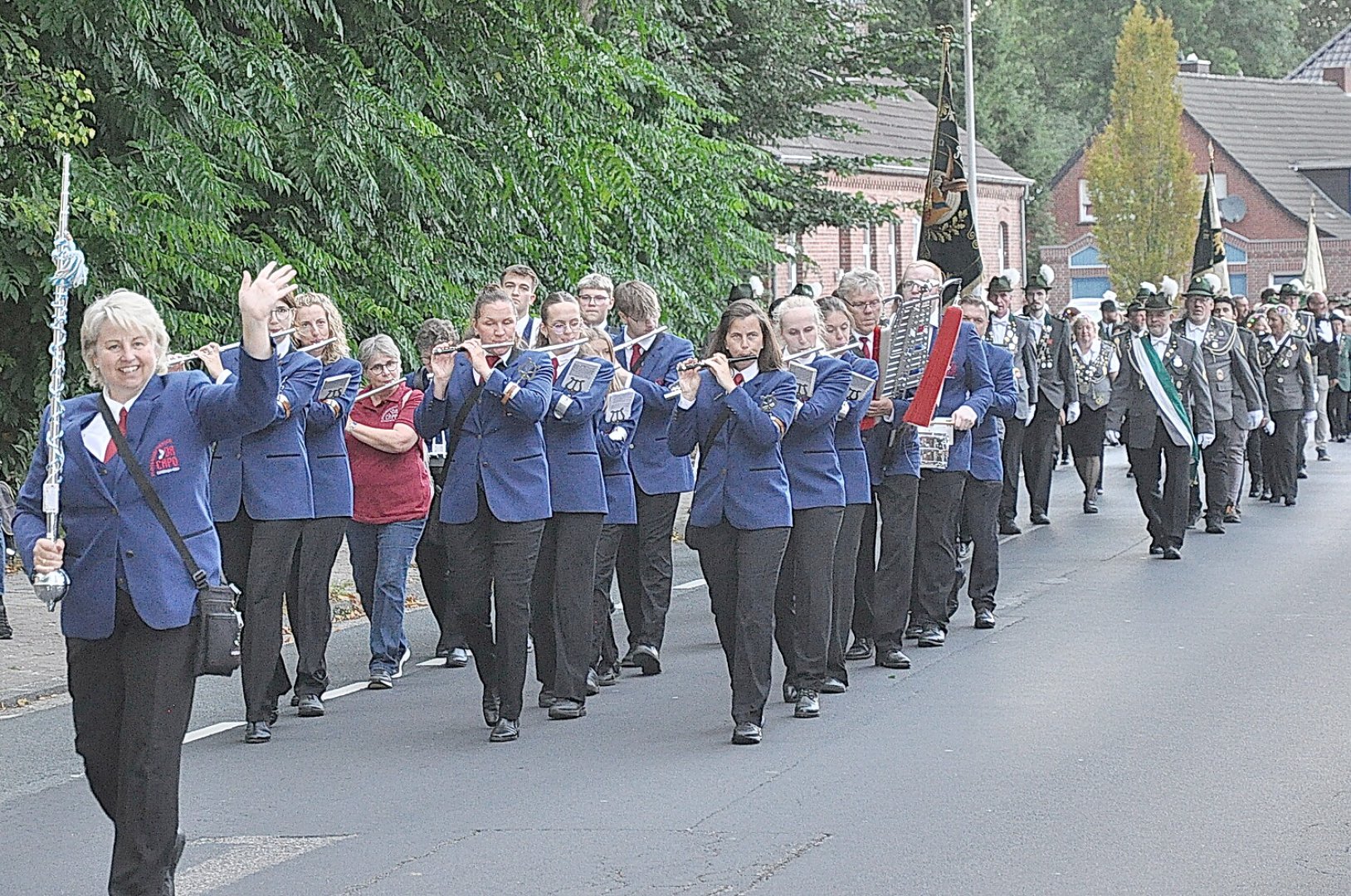 99. Schützen- und Volksfest in Loga - Bild 1