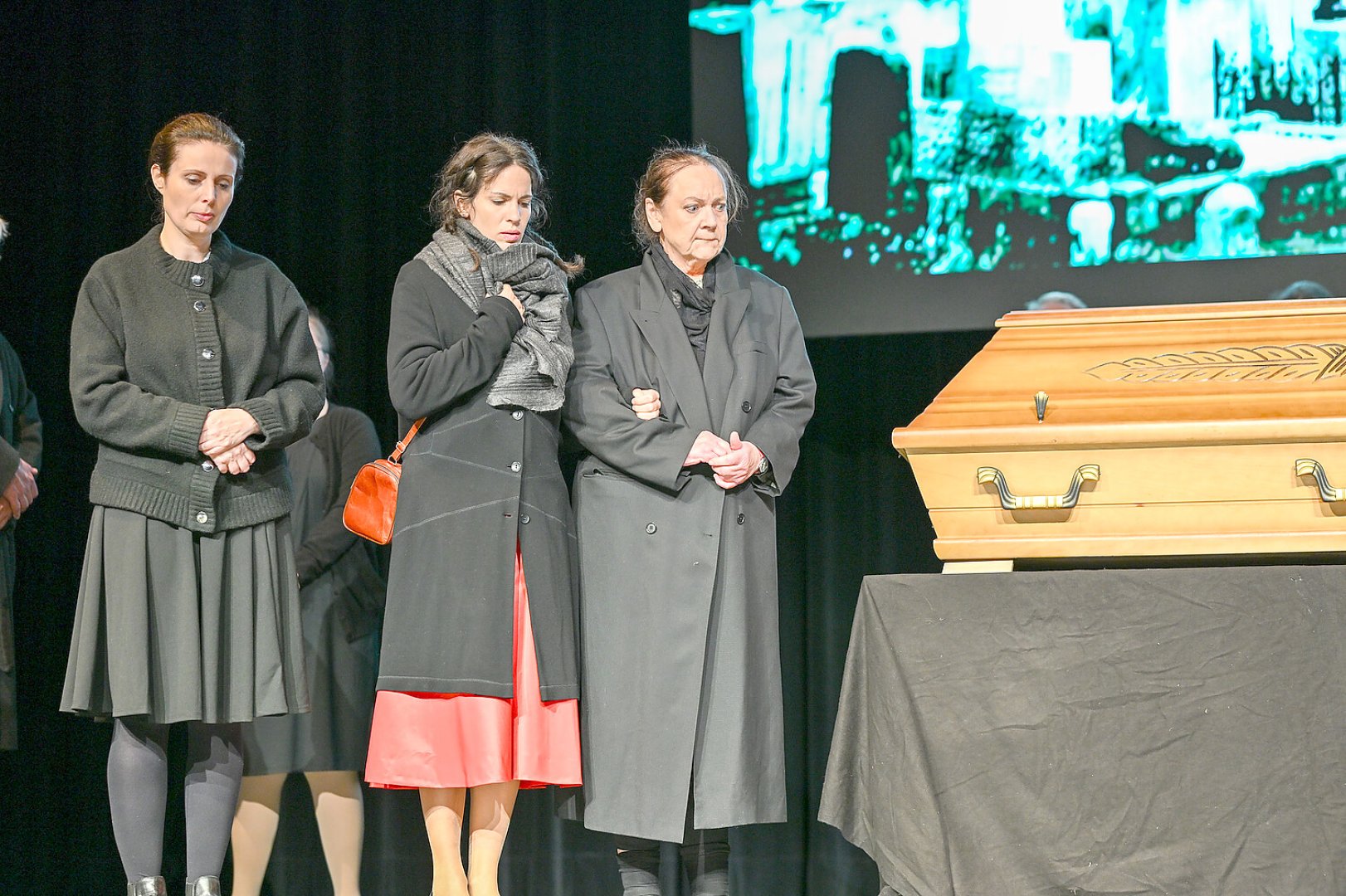 Generalprobe "Das rote Kleid" in Emden - Bild 9