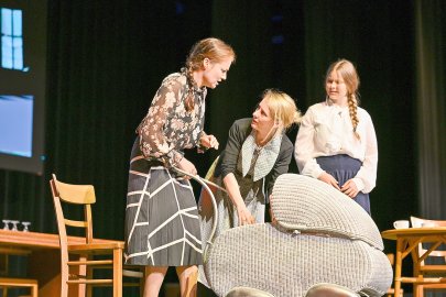 Generalprobe "Das rote Kleid" in Emden - Bild 29