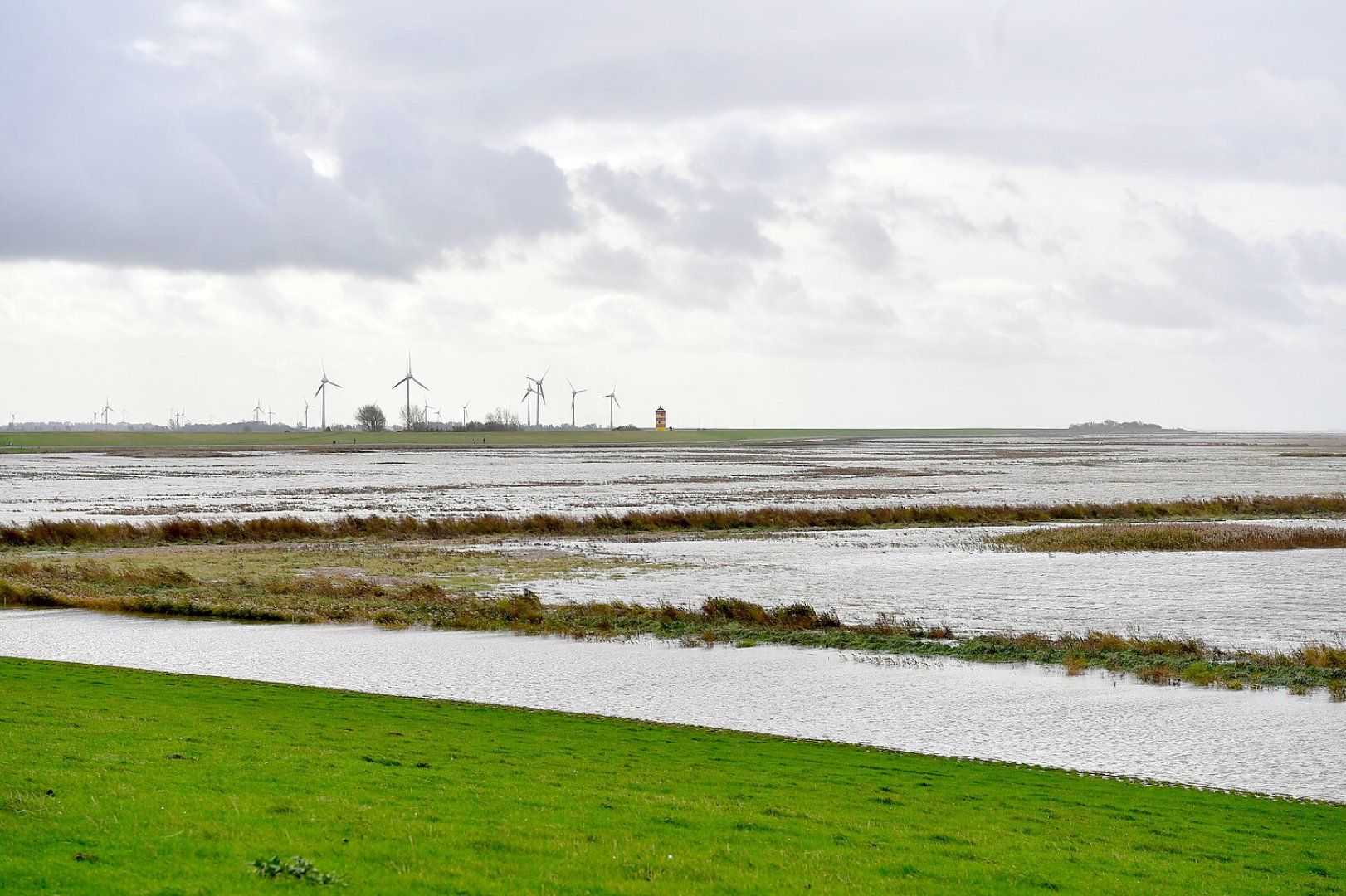 Sturmtief „Joshua“ in der Krummhörn - Bild 9