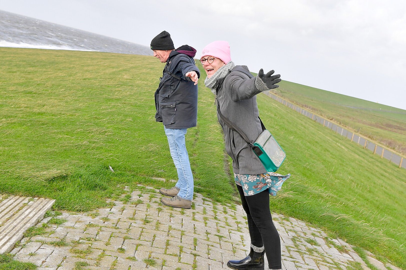 Sturmtief „Joshua“ in der Krummhörn - Bild 16