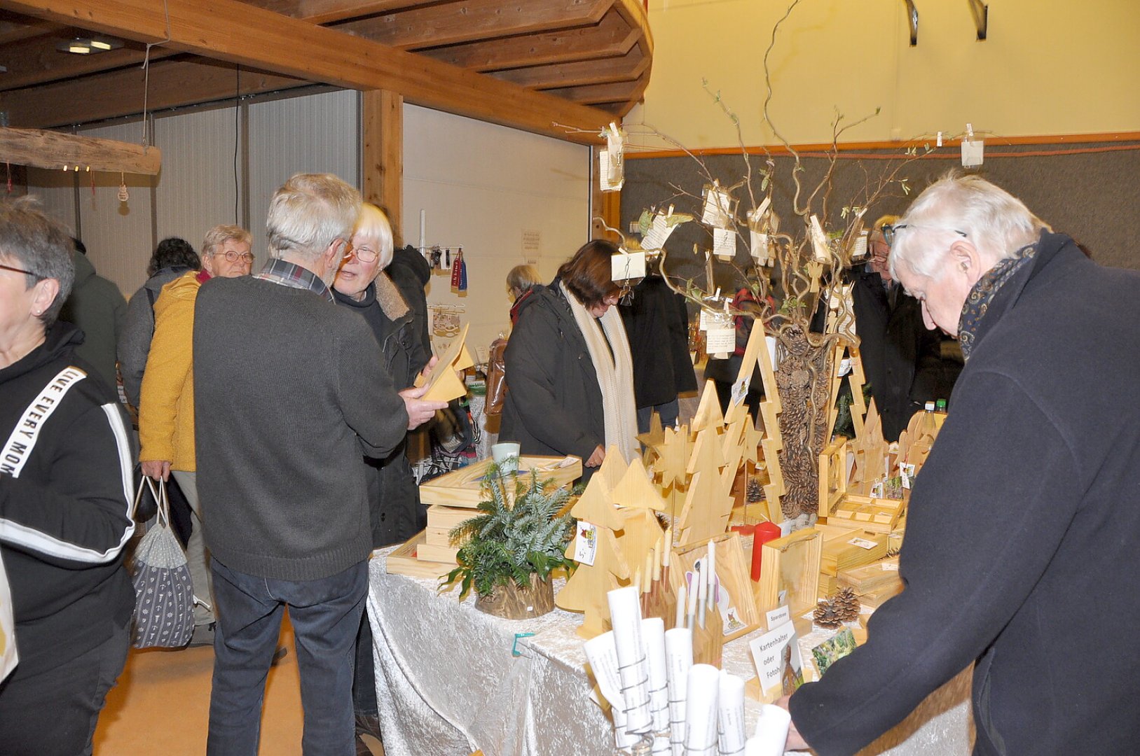 Basare in Leer am Wochenende - Bild 1