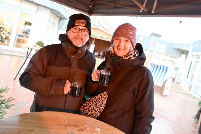 So schön ist es auf dem Wintermarkt in Greetsiel - Bild 4