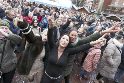 Elführtje lockt Tausende in den Emder Stadtgarten - Bild 2
