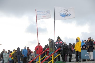 Verschobenes Neujahrsbaden auf Borkum - Bild 3