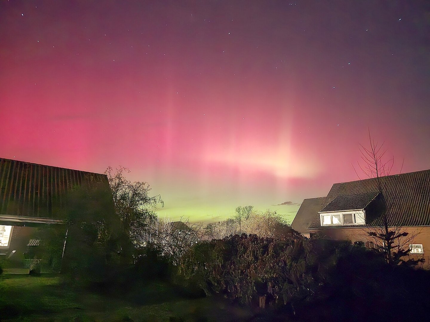 Polarlichter am Himmel über Ostfriesland  - Bild 7