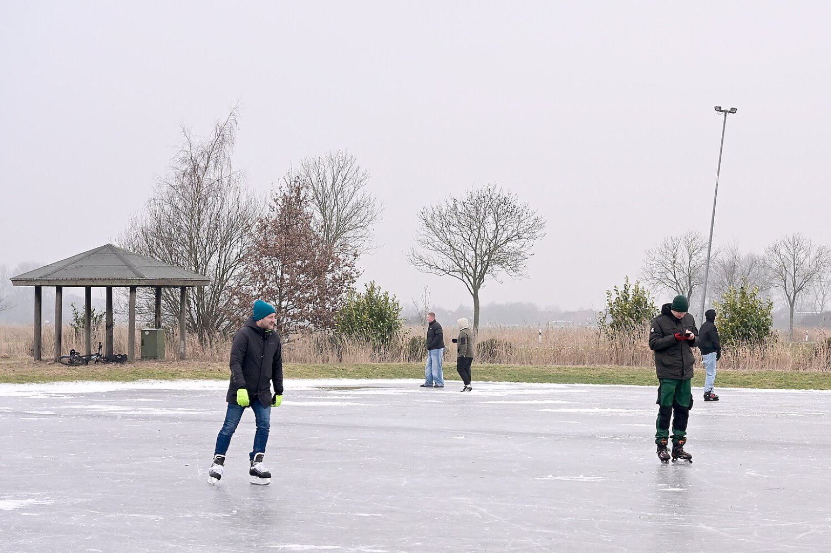 So wird in Pewsum geschöfelt - Bild 1