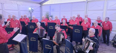 Stapellauf bei Ferus Smit in Leer - Bild 2