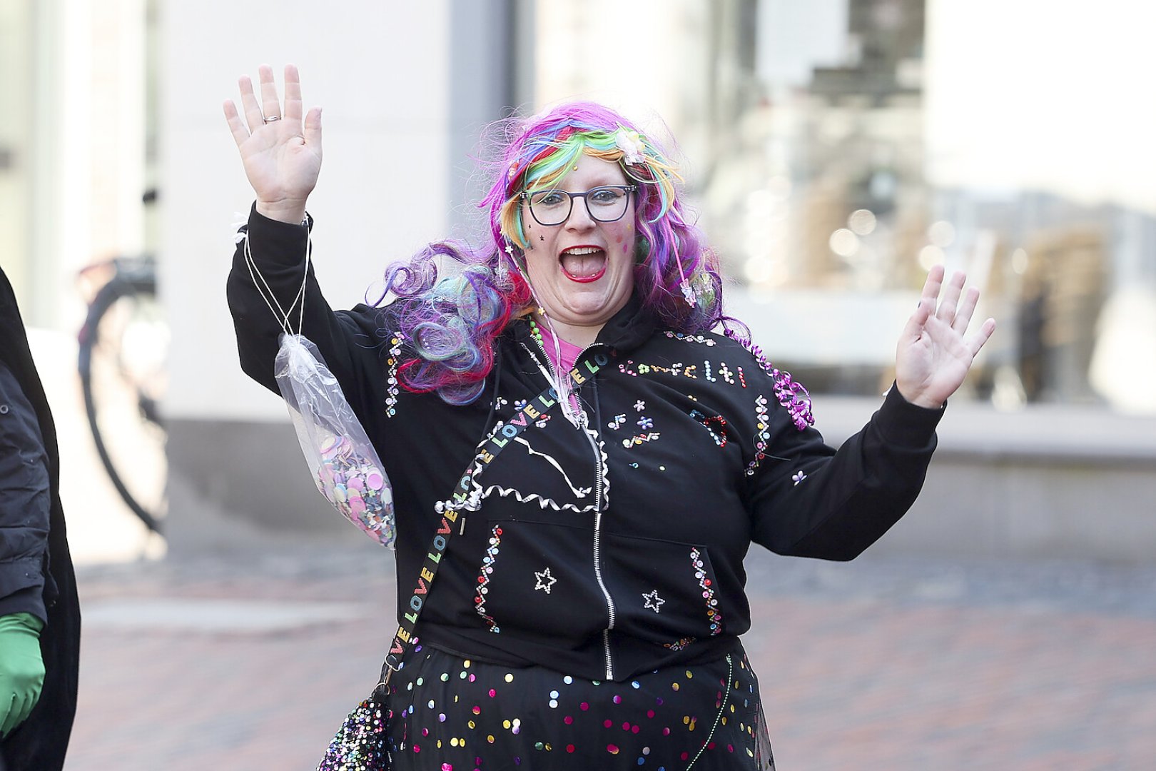 Bildergalerie Pappnasenball - Bild 26