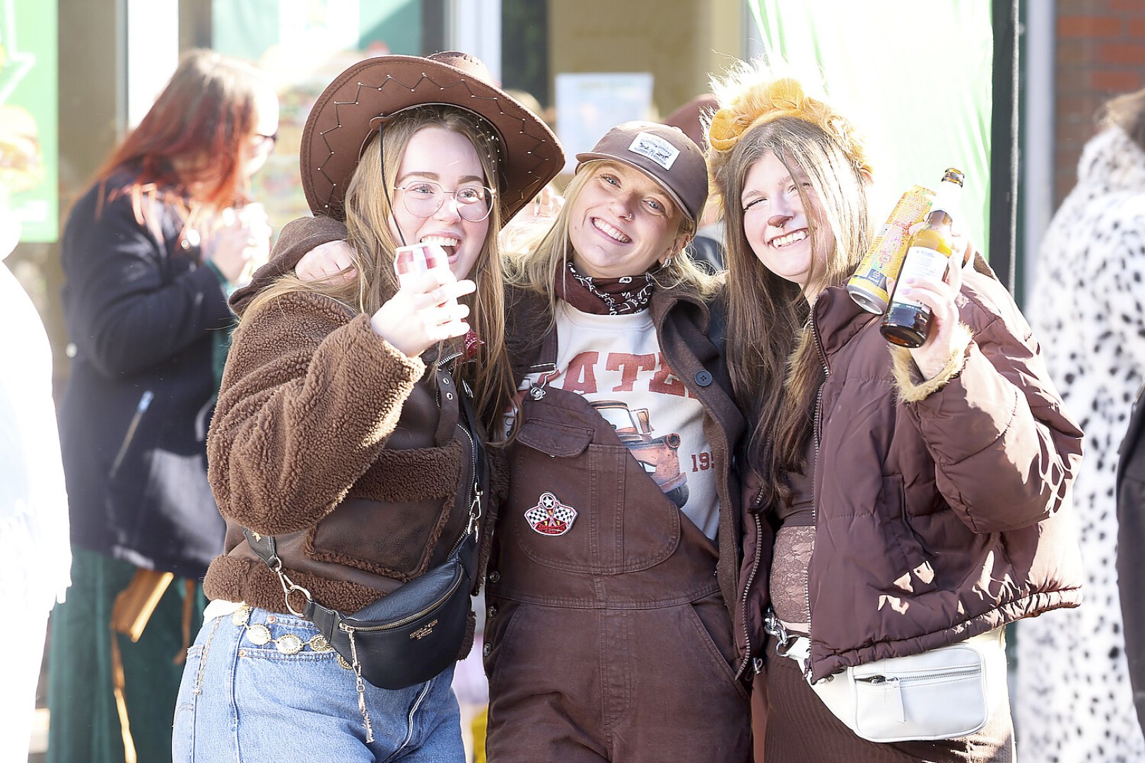 Bildergalerie Pappnasenball - Bild 59