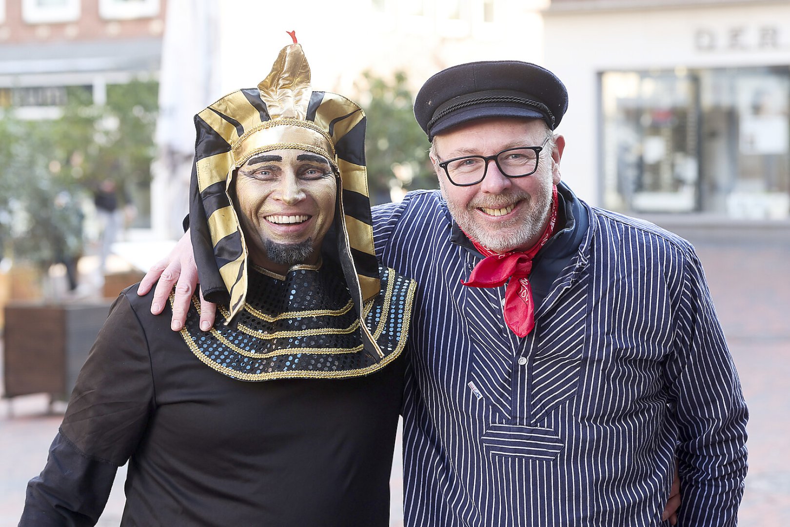 Bildergalerie Pappnasenball - Bild 83