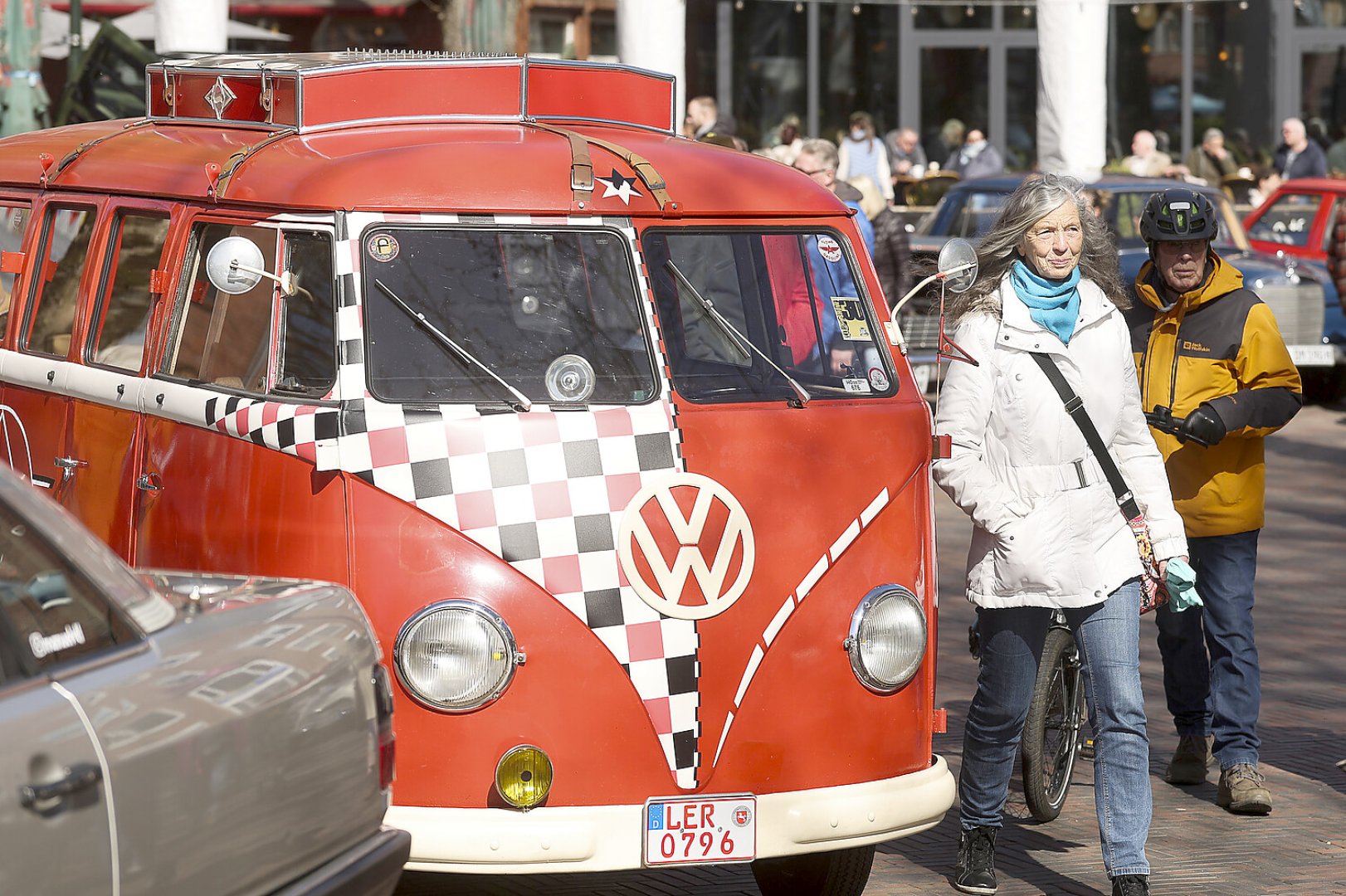 Oldtimermarkt in Emden - Bild 31