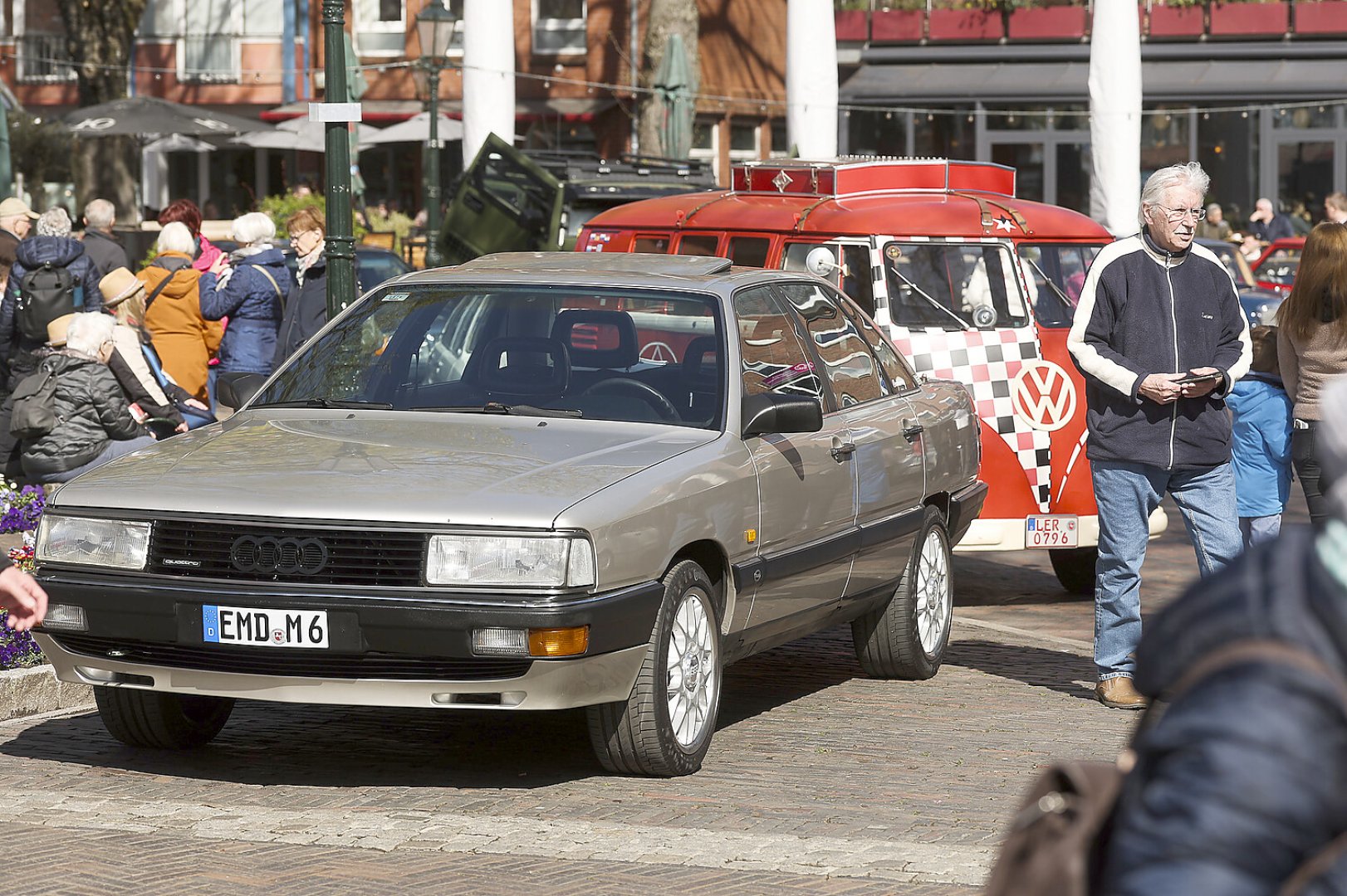 Oldtimermarkt in Emden - Bild 35