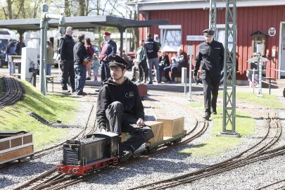 Andampfen der Emder Minibahn - Bild 3