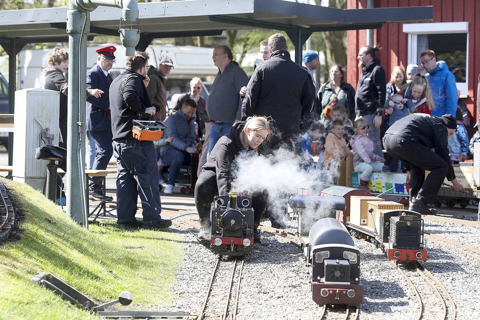 Andampfen der Emder Minibahn - Bild 16