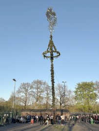 Maibäume – das sind die Bilder aus Ostfriesland - Bild 12