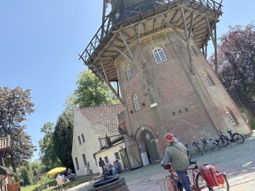 Viel Betrieb am Mühlentag in Emden, Krummhörn und Hinte - Bild 2