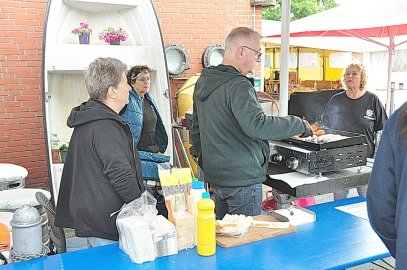 Premiere des Hafenmarktes in Weener - Bild 4