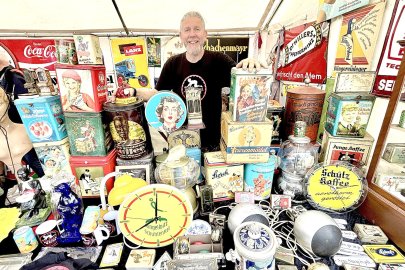 Tausende Besucher auf dem Oldtimermarkt in Bockhorn 2026 - Bild 2