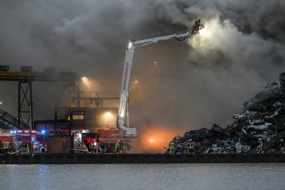 Großbrand in Leer - Bild 4