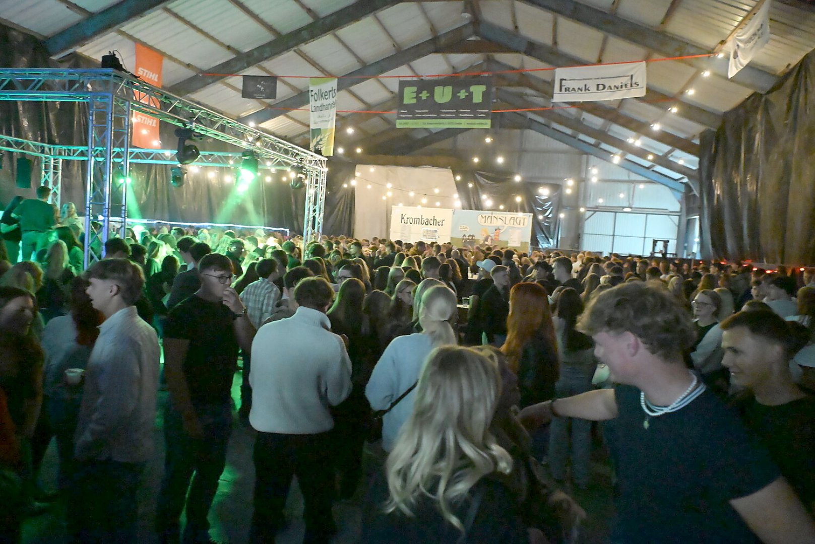 Die schönsten Bilder der Hallenfete in Manslagt - Bild 9
