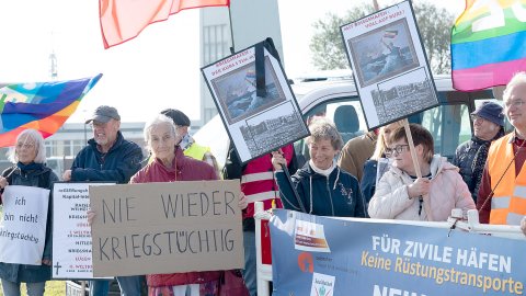 Neuer Marinehafen für Emden - Bild 3