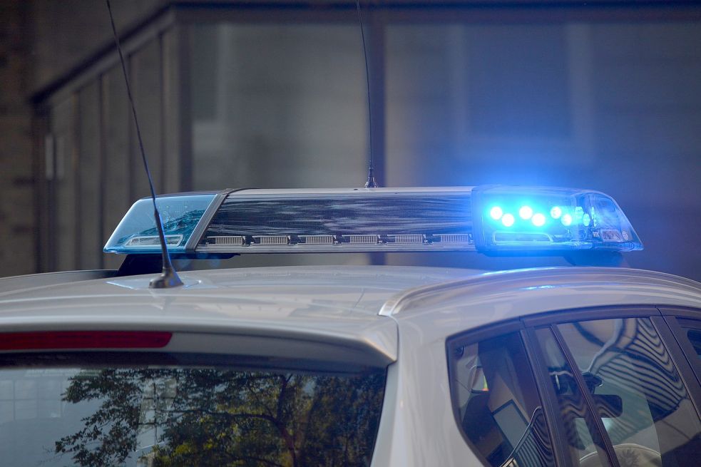 Der durch den Brand entstandene Schaden liegt laut Polizei im fünfstelligen Bereich. Symbolfoto: Pixabay