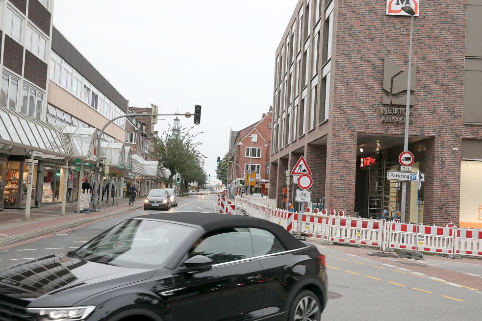 Auf dem Abschnitt Neutorstraße zwischen Agterum und Rathausplatz startet in den nächsten Tagen der Modellversuch. Foto: C. Hock