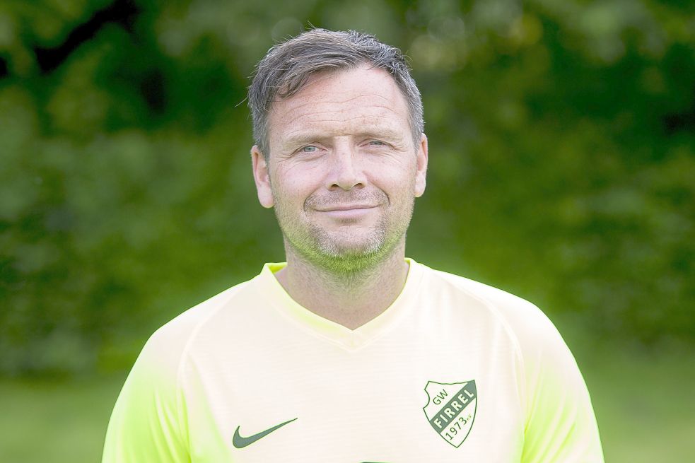 Spielertrainer Bernd Grotlüschen hofft, dass sich die Personalsituation in Kürze verbessern wird. Foto: Doden