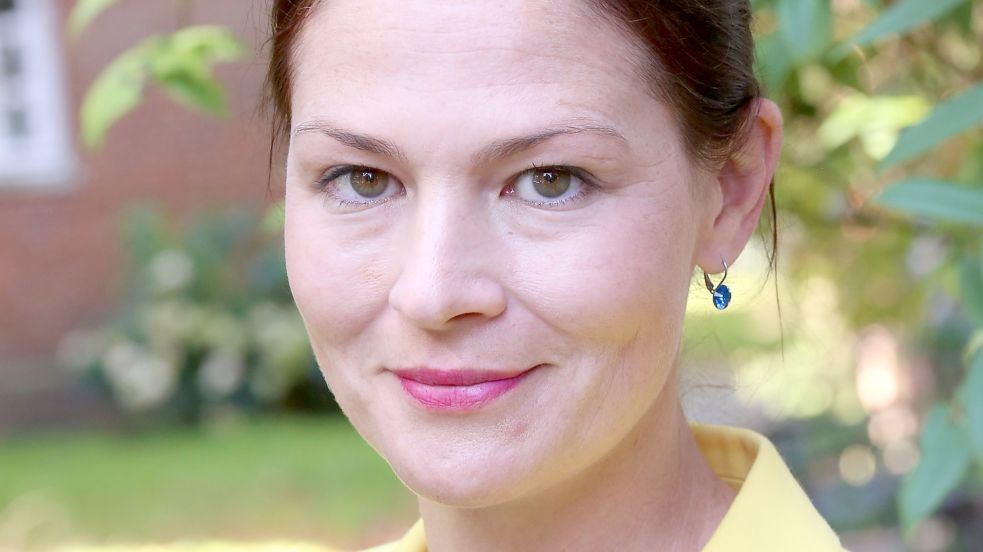 Strafrichterin Sarah Buss aus Aurich ist Bundestagskandidatin der FDP im Wahlkreis Aurich-Emden. Foto: Böning