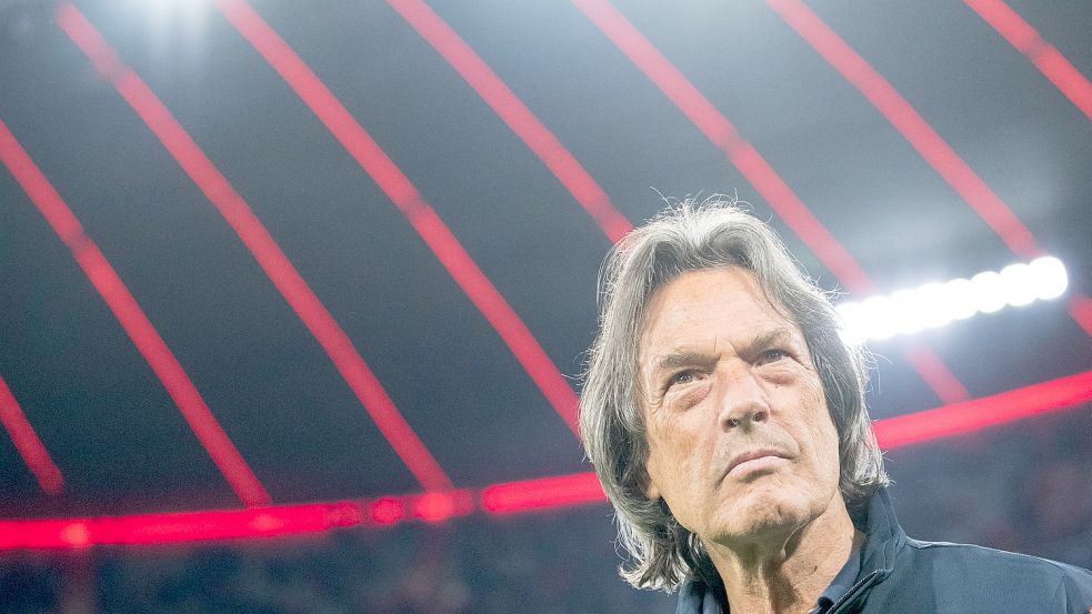 Dr. Hans-Wilhelm Müller-Wohlfahrt war rund 40 Jahre Mannschaftsarzt des FC Bayern. Seine Kindheit und Jugendzeit verbrachte er in Leerhafe. Foto: DPA