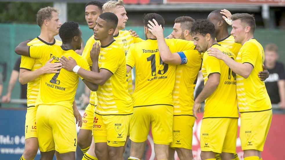 Kickers Emden hatte auch in den gelben Auswärtstrikots diese Saison schon viel zu jubeln. Foto: Doden