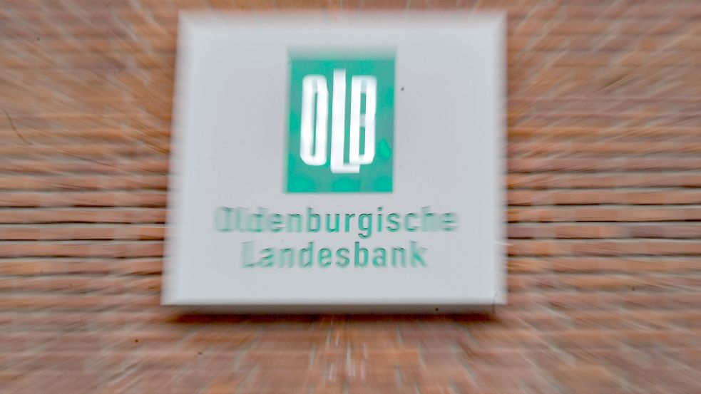 Die OLB zieht sich unter anderem aus Weener zurück. Foto: Ortgies