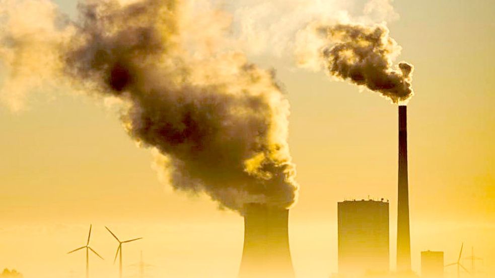 Reizthema Kohlekraft: Auch auf dem Weltklimagipfel in Glasgow stritten die Delegierten heftig darum, wann und wie diese klimaschädliche Stromerzeugung beendet werden kann. Foto: Julian Stratenschulte/dpa